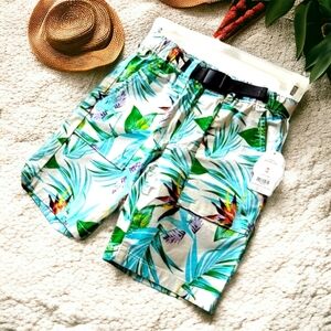 Hawaiian shorts size kids medium nwt